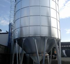 smooth wall grain silo with hopper, grain technololgy, type zlz3
