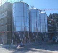 smooth wall grain silos with hopper